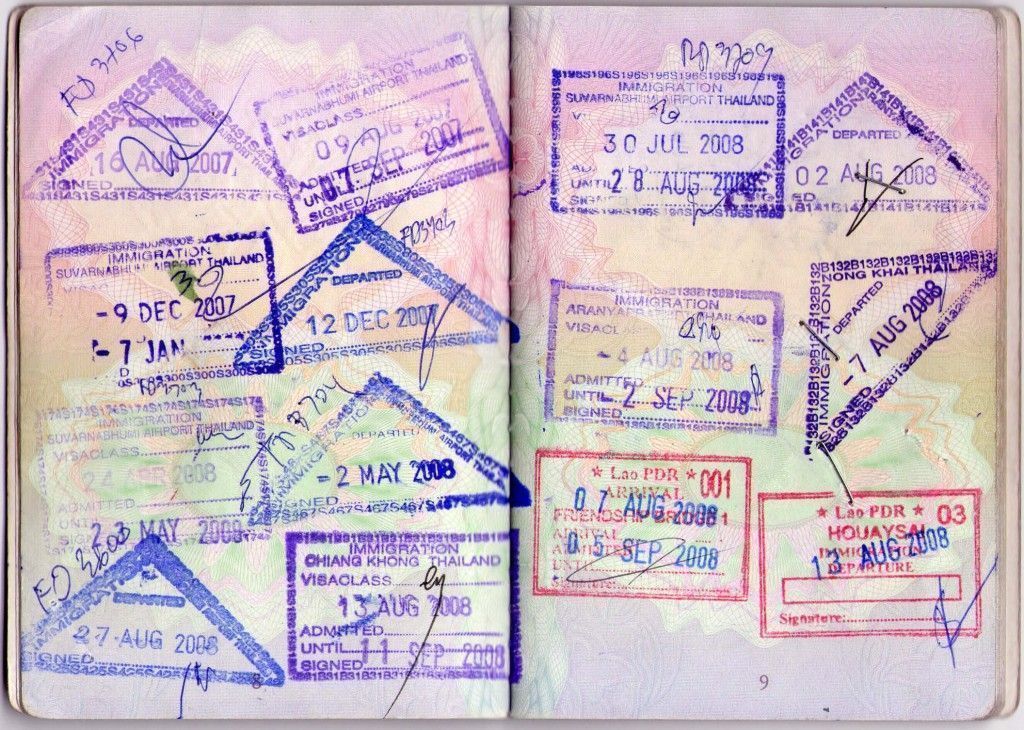sellos de viaje en el pasaporte