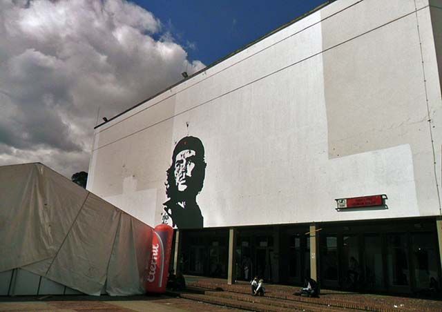 Graffiti en la Universidad Nacional de Colombia