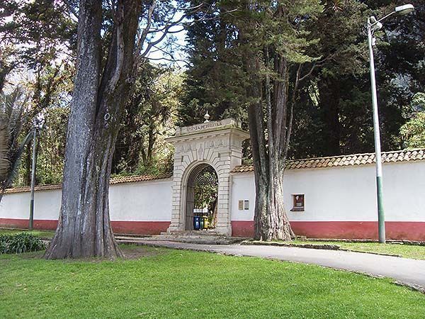 Puerta de entrada a la Quinta de Bolívar
