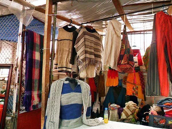 tienda de ropa en el mercado de la Concordia