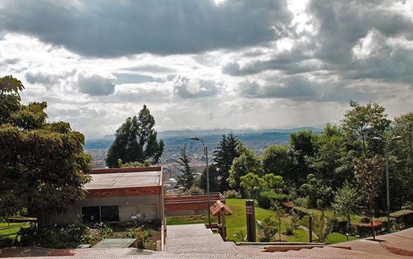 Vistas de Bogotá desde el Parque Los Nevados