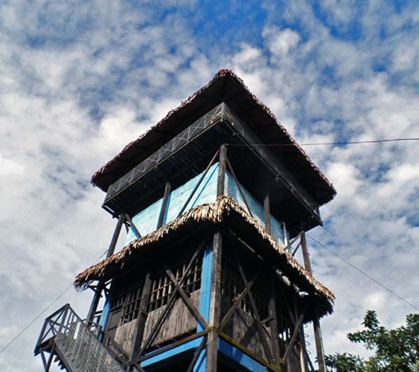 Mirador Naipata en Puerto Nariño, Amazonas colombiano