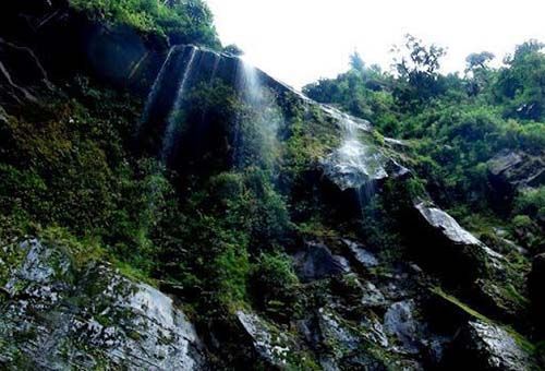 Caída de agua en la cascada la Chorrera 