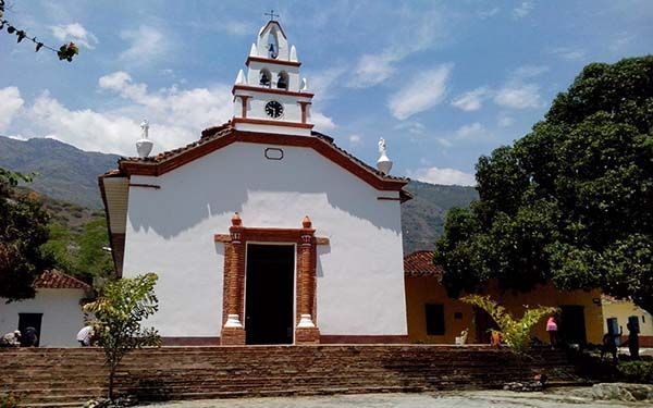 iglesia de Sucre, Antioquia