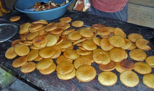 Cucas y coquitos recién salidos del horno en Chucheros