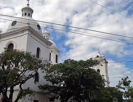 Vistas de la Catedral de Santa Marta en Colombia