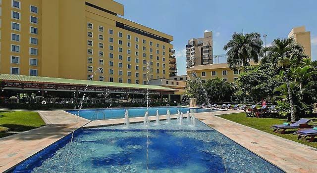 piscina del hotel