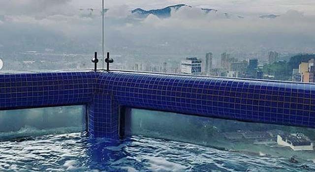 piscina del hotel
