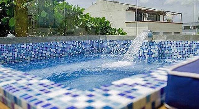 piscina del hotel