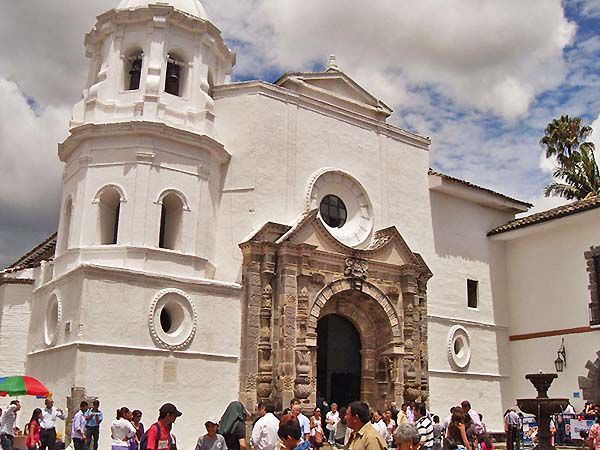 iglesia - claustro de Santo Domingo en Popayán