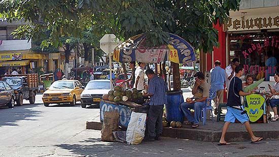 puesto de frutas en el centro de Barranquilla