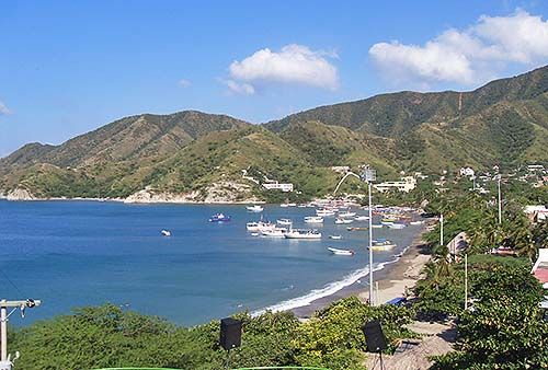 Vistas de la playa de Taganga desde la colina