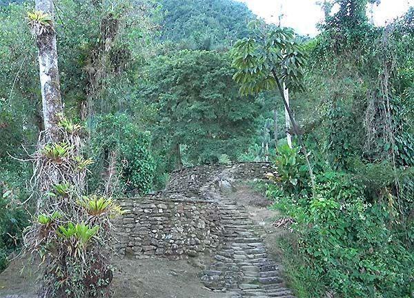 Primeras terrazas Ciudad Perdida