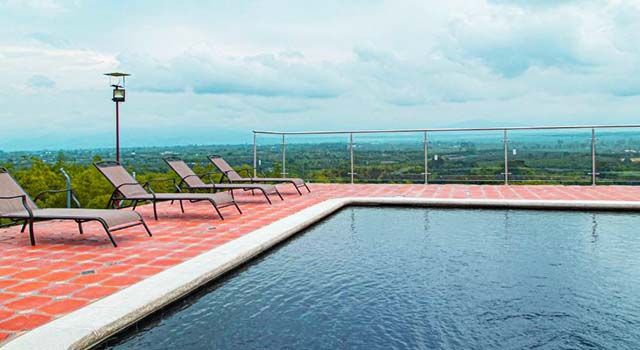 piscina al aire libre de la hacienda